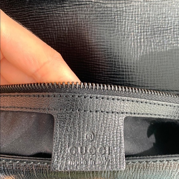 Authentic Gucci Shoulder Bag - Picture 6 of 6